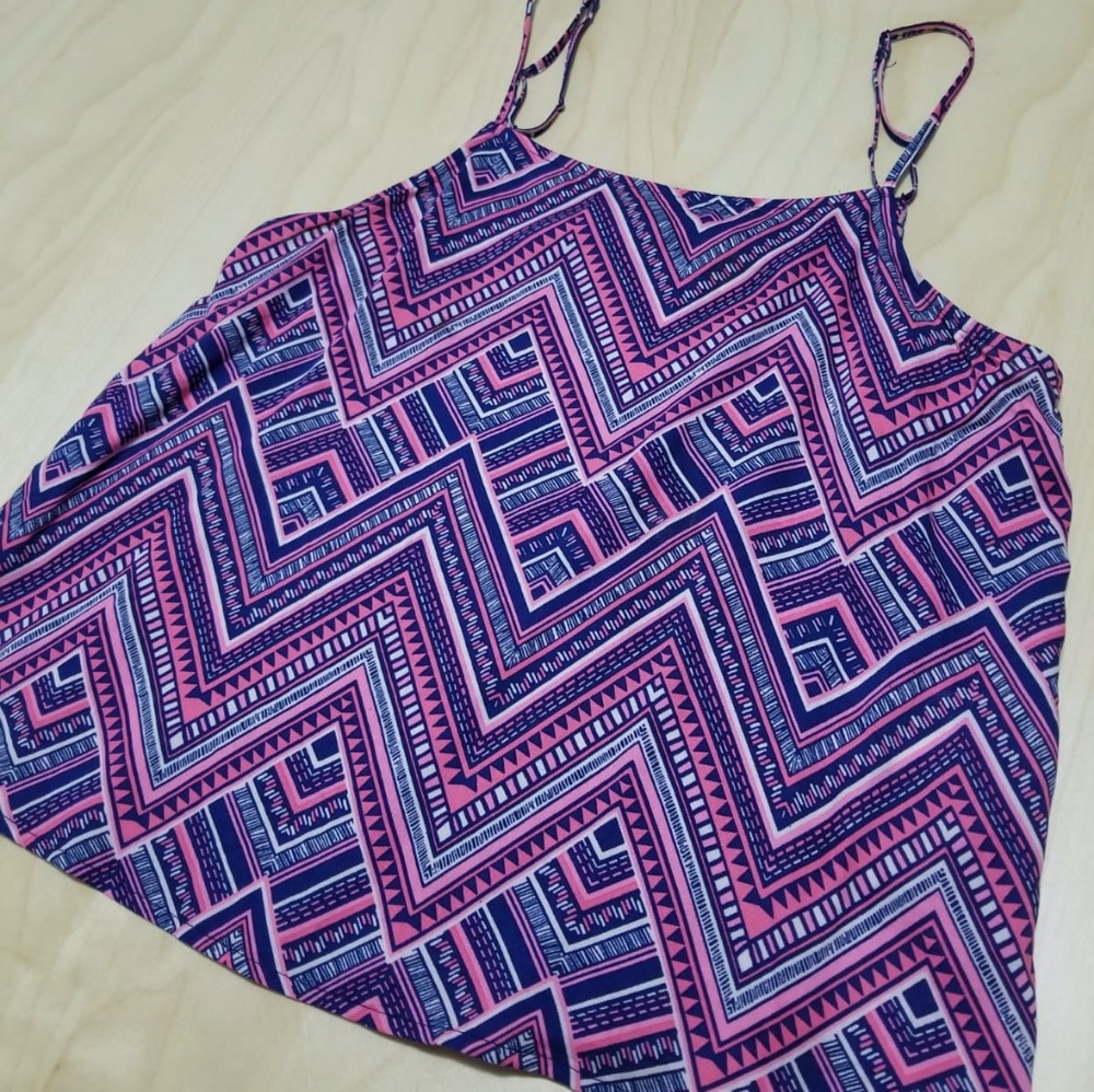 Divided x H&M pattern top